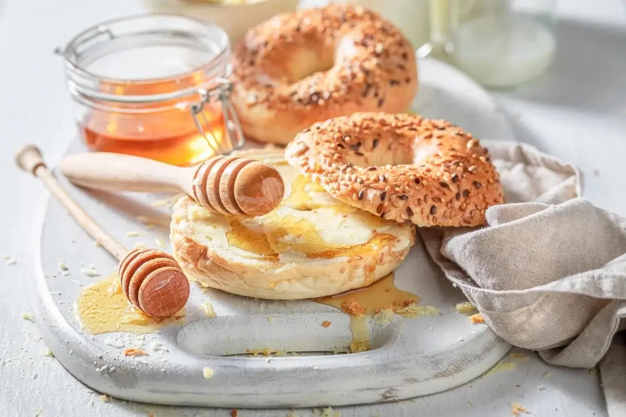 5 Resep Donat Madu Tiktok untuk Bekal Anak Sekolah